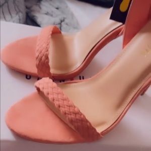 Fashion nova heels